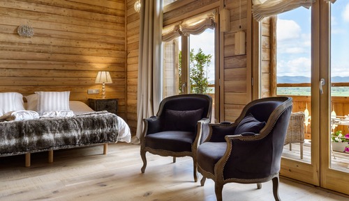 Suite Supérieure, 1 très grand lit, vue vallée