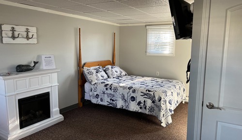 Chambre, 1 grand lit et 1 canapé-lit