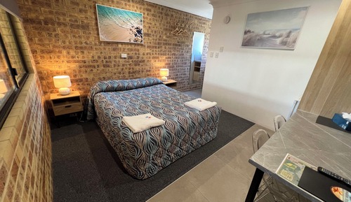 Chambre Double (First Floor)