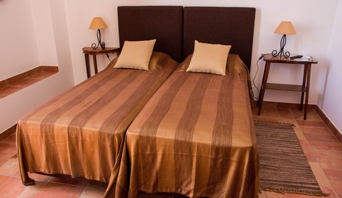 Chambre Tradition Double ou avec lits jumeaux, vue ville