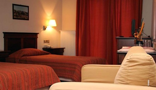 Chambre Standard Double ou avec lits jumeaux