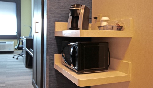 Suite, 2 grands lits (Comm Acc, Extra Living Area)