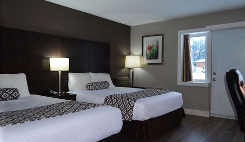Chambre Simple Standard, 2 grands lits