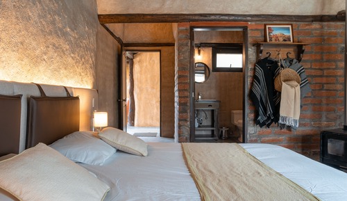 Chambre Standard, 2 lits une place, cheminée, vue jardin
