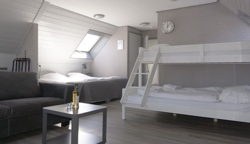 Chambre Familiale (8 guests)