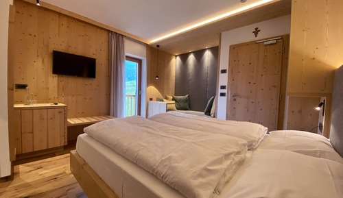 Chambre Double, vue montagne