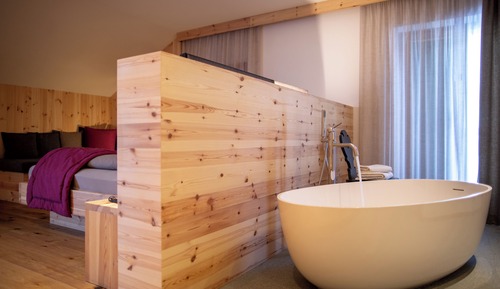 Suite Studio Deluxe, baignoire