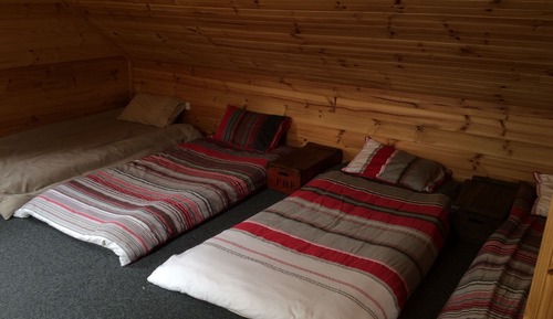 Dortoir Partagé, dortoir mixte (Ashram Room )