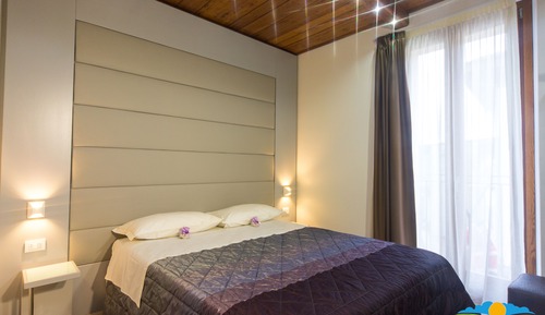 Chambre Supérieure Double ou avec lits jumeaux