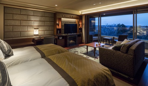 Chambre avec lits jumeaux (Open-air Hot Spring Bath)