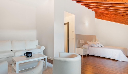 Suite Confort, salle de bains attenante, vue montagne