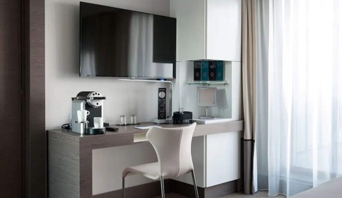 Suite, 1 très grand lit, non-fumeurs (with Sofabed)