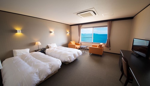 Chambre avec lits jumeaux