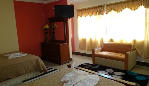 Family Room (Deluxe)