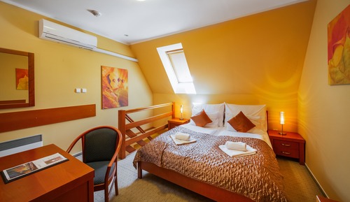 Chambre Double ou avec lits jumeaux