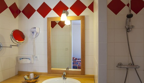 Chambre Confort avec lits jumeaux