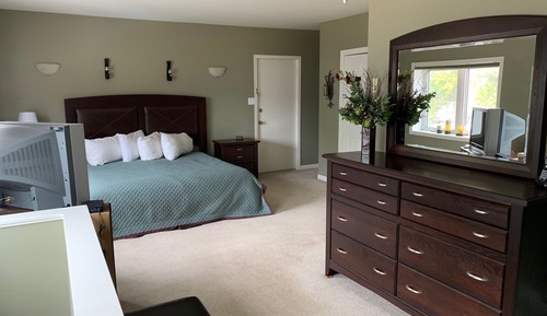 Suite Exécutive (Not pet friendly)