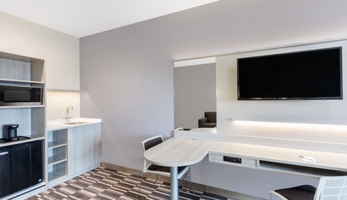 Suite Studio, 1 grand lit, accessible aux personnes à mobilité réduite, non-fumeurs