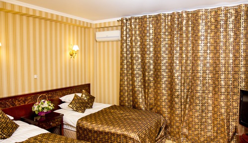 Chambre Supérieure avec lits jumeaux