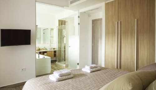 Villa, 4 chambres, piscine privée, vue mer (K)