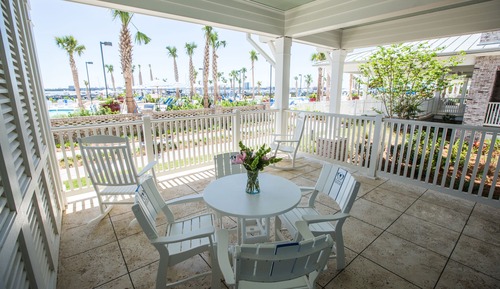 Chambre Deluxe, 1 très grand lit, patio (Harbor)
