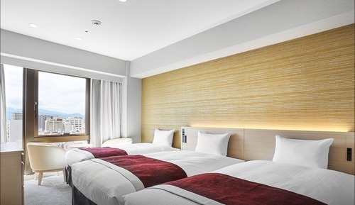 Chambre Triple Supérieure, non-fumeurs