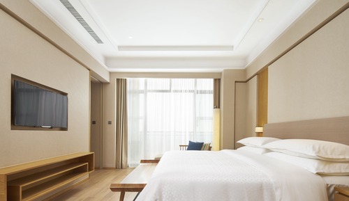 Suite Junior, 1 chambre, balcon, vue établissement