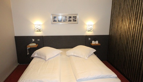 Chambre Supérieure, 1 très grand lit, non-fumeurs