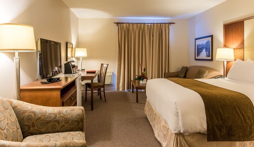 Chambre Double Classique, 1 grand lit et 1 canapé-lit, vue fleuve
