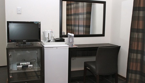 Chambre Quadruple, salle de bains commune