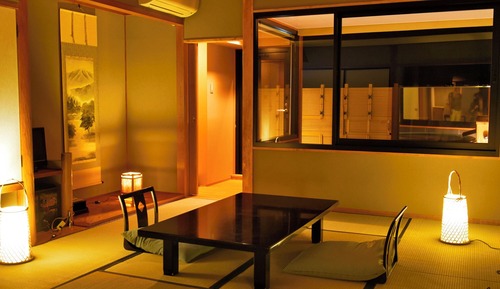 Chambre Tradition, bain à remous, vue océan (Japanese Style)