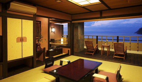 Chambre Tradition, bain à remous, vue océan (Executive, Japanese Style)