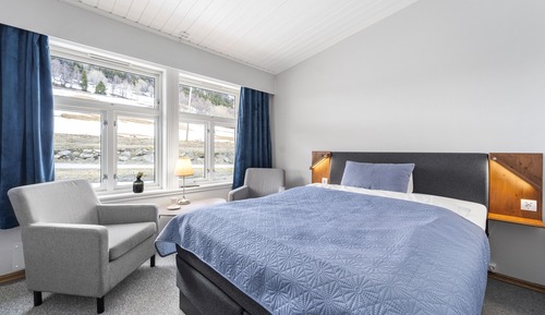 Chambre Double Économique, vue montagne