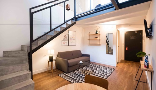 Appartement Duplex, 1 lit double et 1 canapé-lit