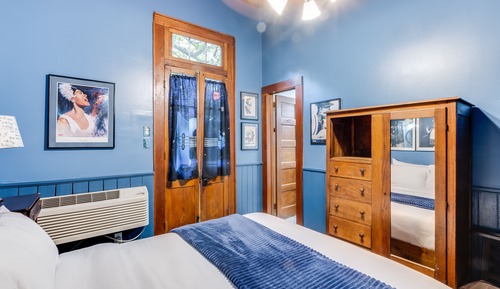 Chambre, salle de bains privée (The Blu Room)