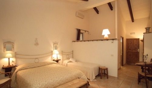 Studio Confort, vue colline