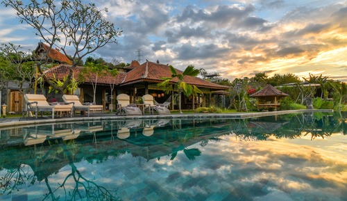 Villa (Madoe)
