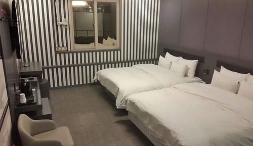 Chambre Familiale