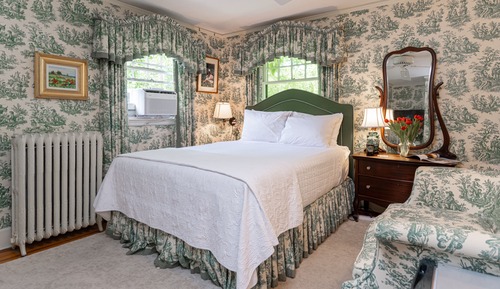 Chambre, 1 grand lit (Vance Room)