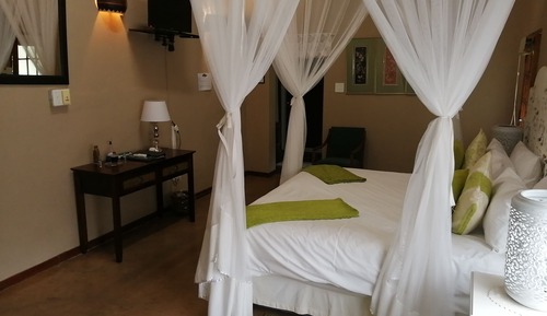 Chambre Luxe, 1 lit double, vue jardin