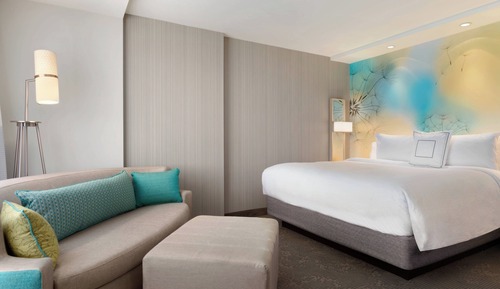 Chambre, 1 très grand lit et 1 canapé-lit, non-fumeurs