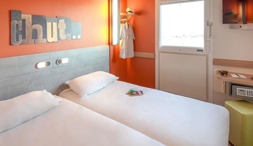 Chambre avec lits jumeaux, 2 lits une place