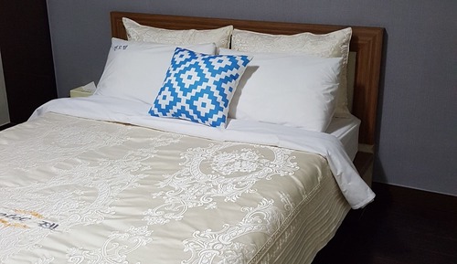 Chambre Double, 1 grand lit