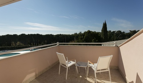 Suite Familiale, chambres communicantes (Living Area)