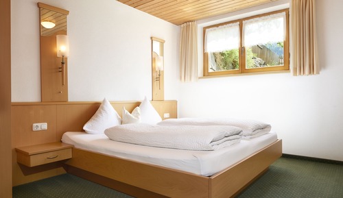 Appartement Familial, 2 chambres, 2 salles de bains (Enzian - incl. 72€ Cleaning Fee)