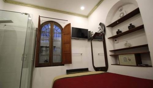 Chambre, 1 lit une place, vue cour intérieure