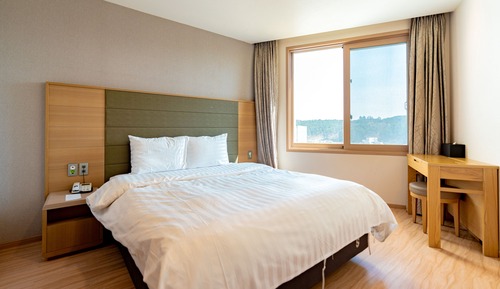 [Ocean2] [Resort] Suite(Kitchen/Square Ocean View)-BF&Ocean play Tickets for 2 people