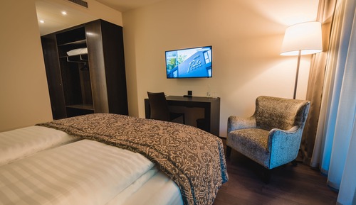 Chambre Standard Double ou avec lits jumeaux