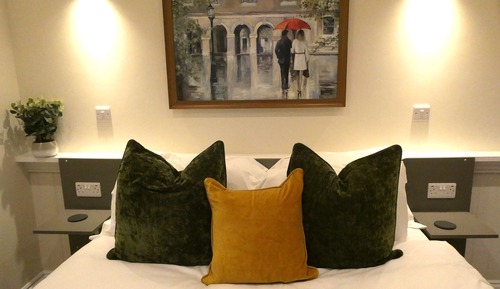 Chambre Double Standard, salle de bains attenante (Ground Floor King)