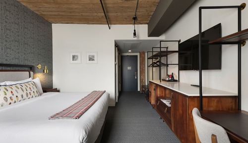Chambre, 1 très grand lit, accessible aux personnes à mobilité réduite